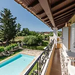 Villa-toula Daire Roda (Corfu)
