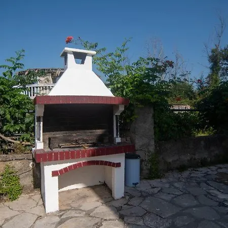 Villa-toula * Róda
