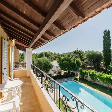 Villa-toula *