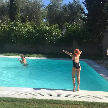 Villa-toula Róda