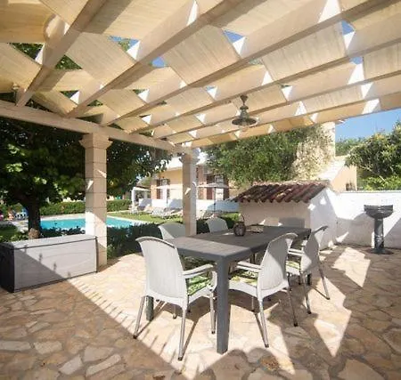 Villa-toula Apartment